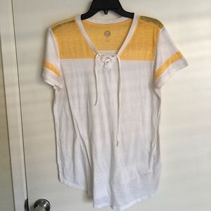 White and yellow top